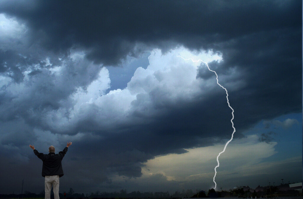 001 – A Devoted Life – How Do I Trust God Within the Storm [Podcast]